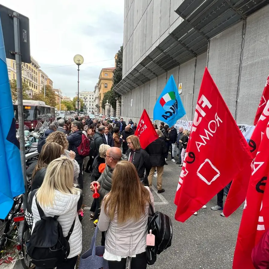 Consap, lavoratori in piazza a Roma: “L’azienda cambi rotta”