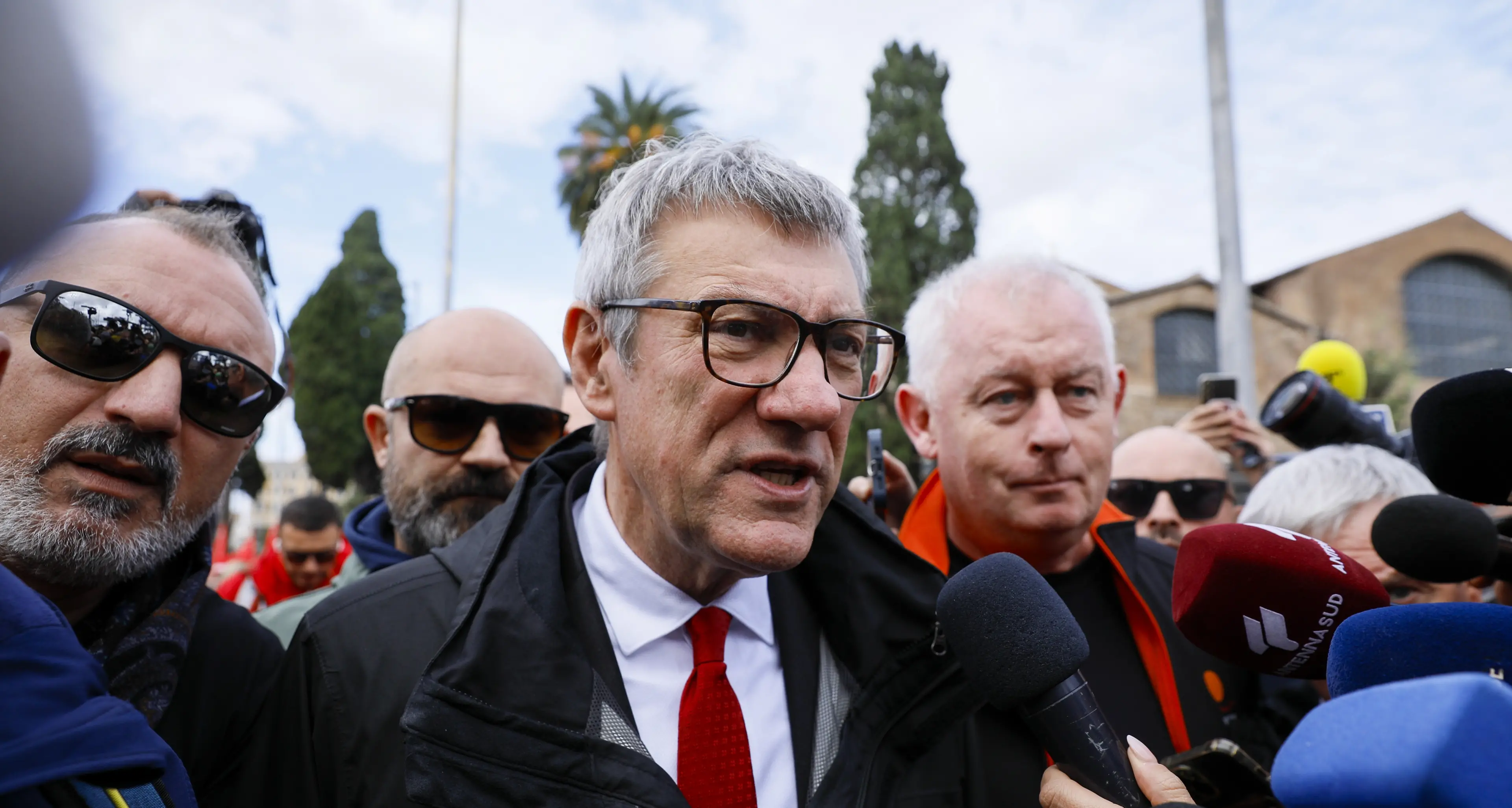 Landini: “A essere massacrati sono gli italiani, altro che Giorgetti”