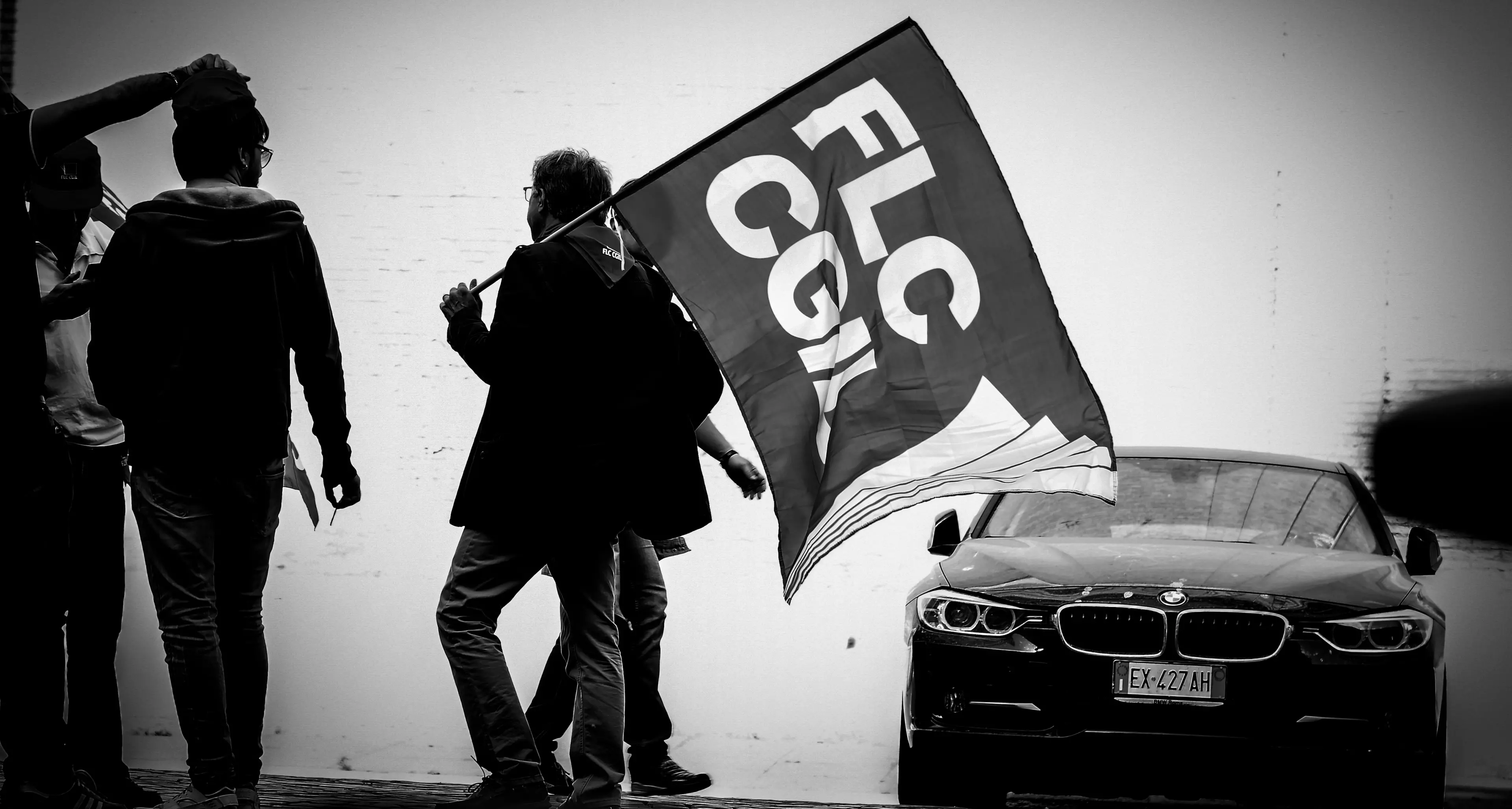 In piazza la ricerca dei precari