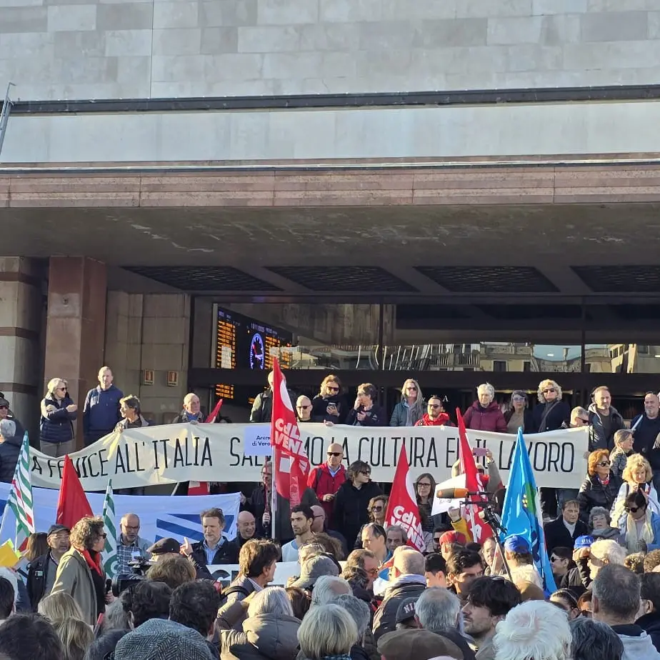 “La nostra voce”: di nuovo in piazza a Venezia per La Fenice