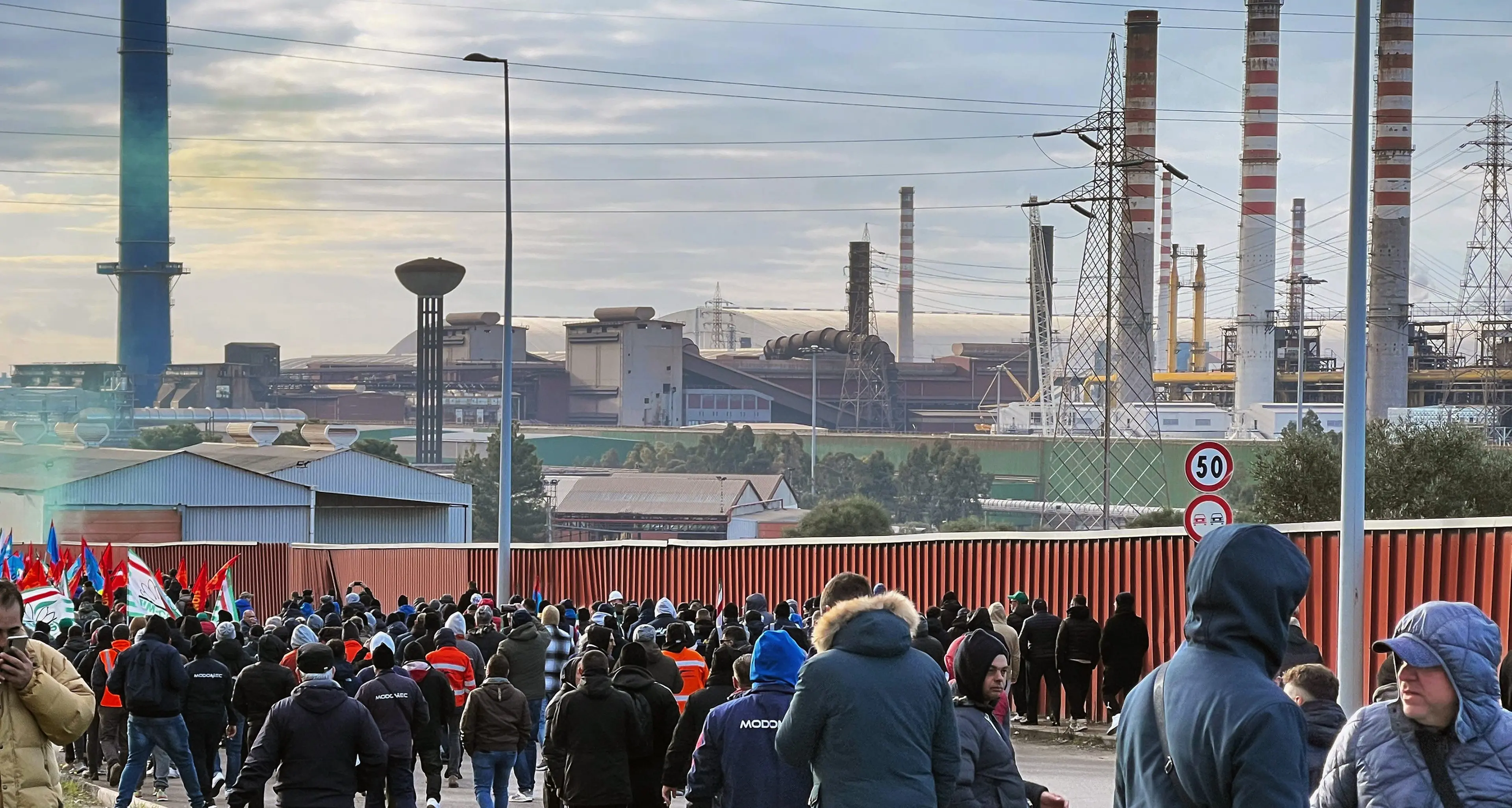 Indotto Ilva, a Taranto chiude la Semat Sud