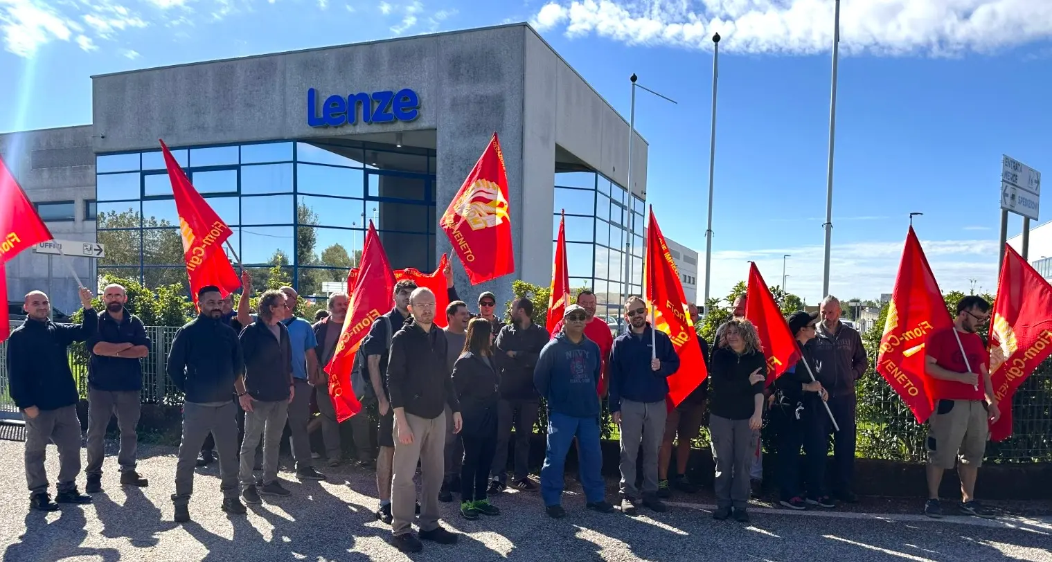Lenze chiude. Fiom: “Prevalsa la logica del massimo profitto”