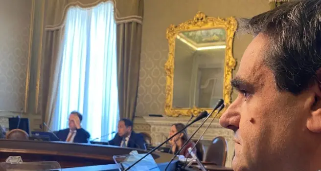 La denuncia della Cgil Sicilia: 120 comuni dell’Isola in dissesto o predissesto. A Ragusa 7 su 12