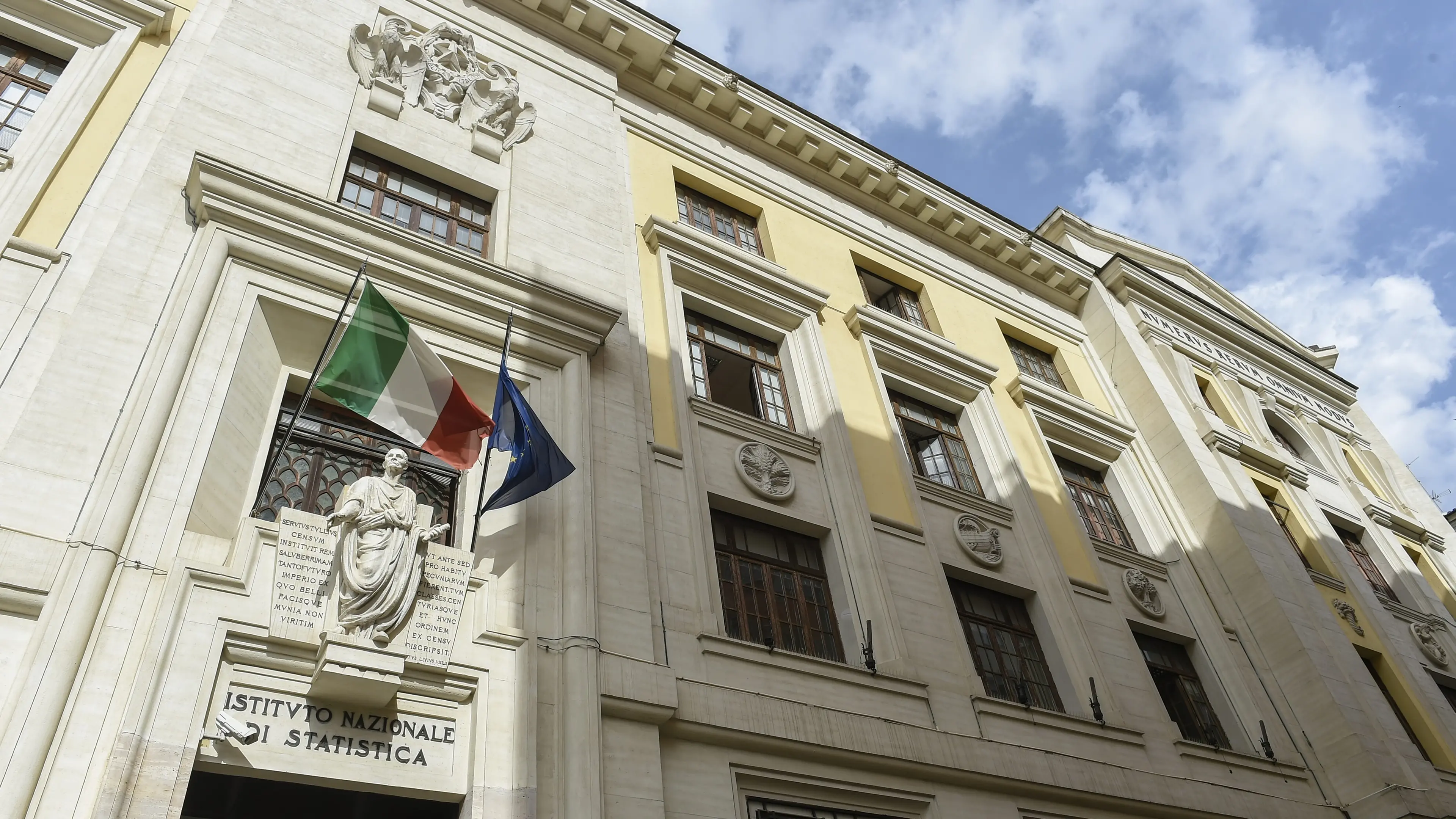 In Italia povertà e disuguaglianze sopra la media Ue