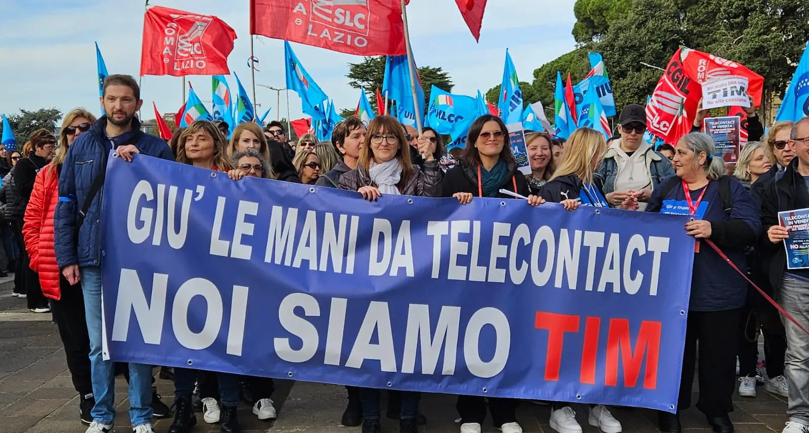 Telecontact, tutti in sciopero da Nord a Sud