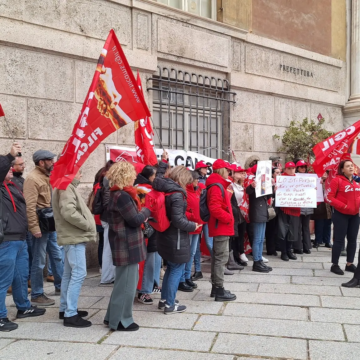 A Genova presidio delle lavoratrici licenziate perché hanno scioperato