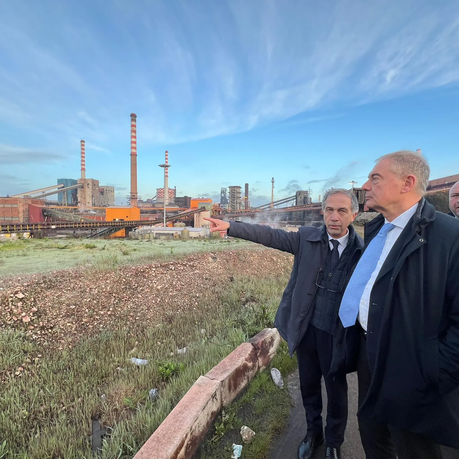 Il governo Meloni sta accompagnando l’ex Ilva verso la chiusura