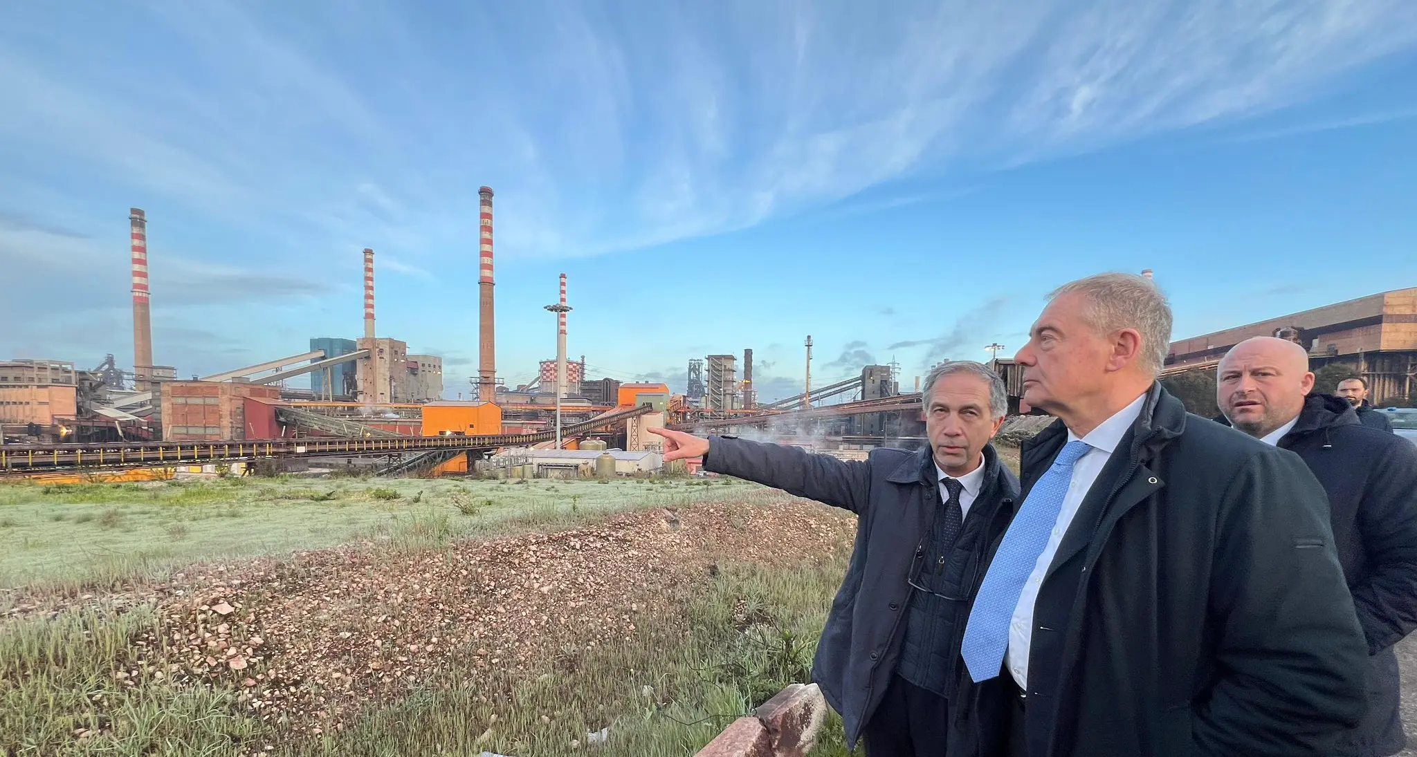 Il governo Meloni sta accompagnando l’ex Ilva verso la chiusura