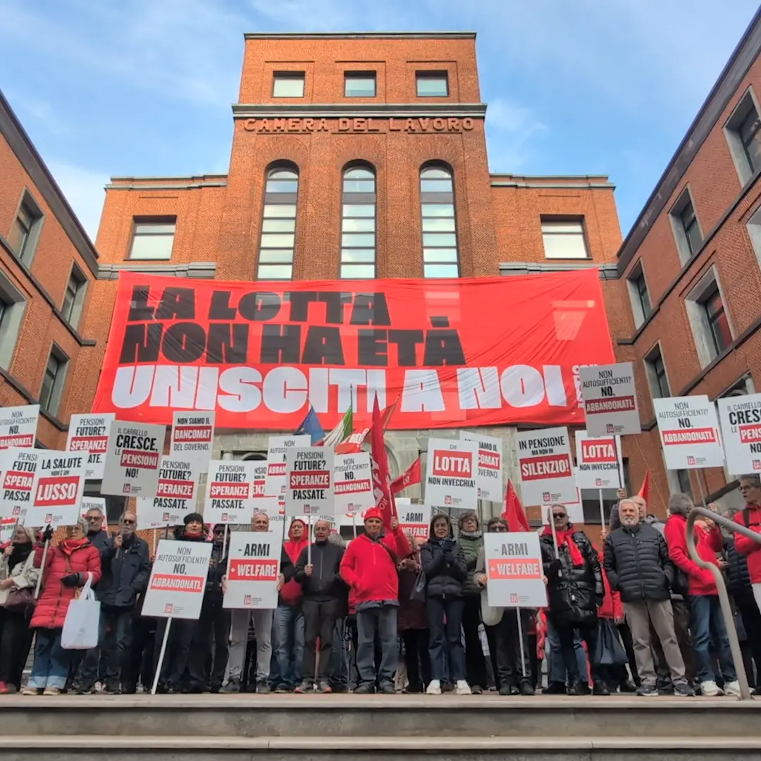 “La lotta non ha età”... e si vede. Ai presidi Spi Cgil in Lombardia migliaia di pensionati
