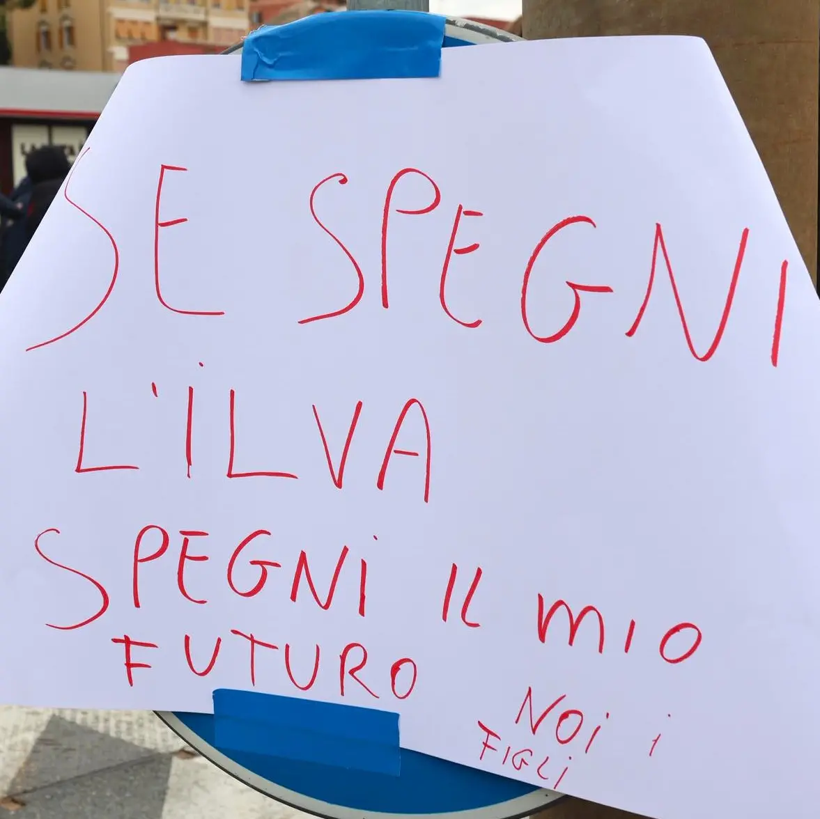 Decreto-legge per l’ex Ilva. Ma la mobilitazione continua