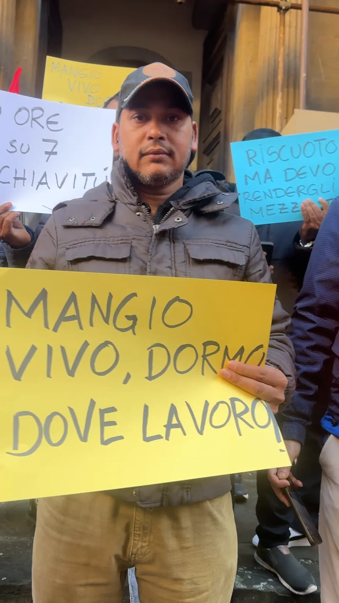 Gli schiavi del lusso: “No allo scudo penale nella moda”