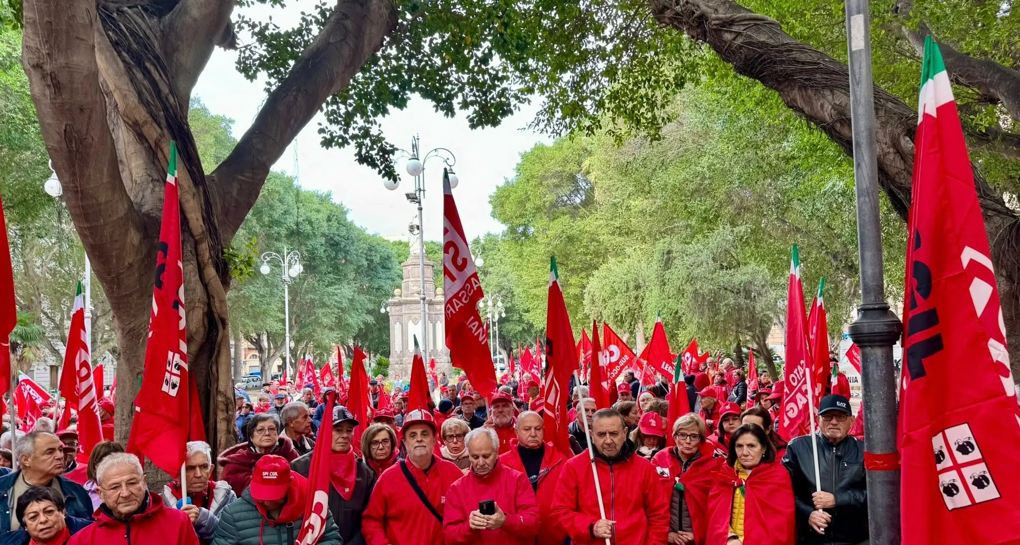 Spi Cgil in piazza. Scacchetti a Genova: “Contro una manovra per il riarmo anziché per i diritti delle persone”