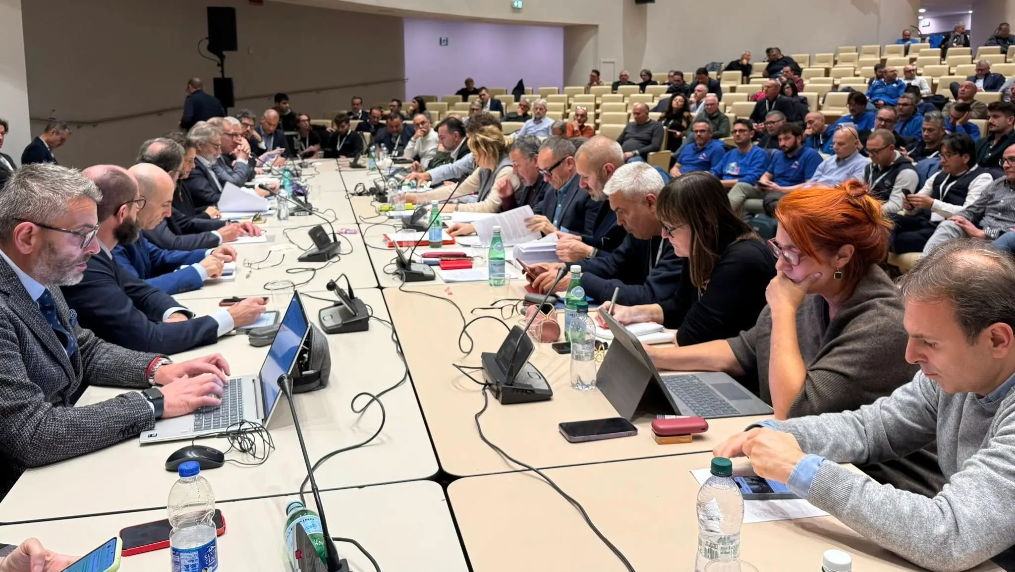 Metalmeccanici, c’è la firma sul contratto: 205 euro di aumento in busta paga