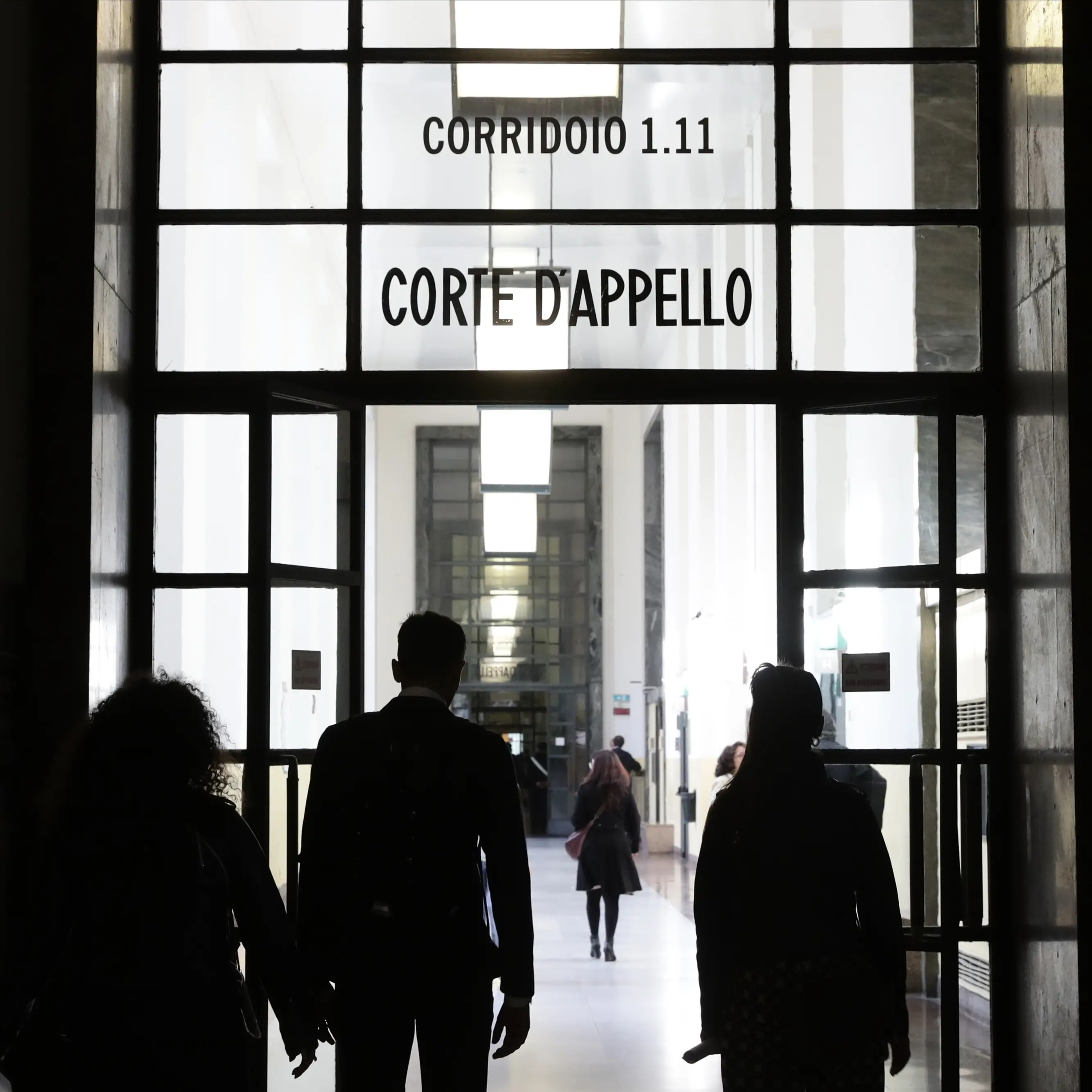 La ferita che non cicatrizza: donne che si difendono due volte