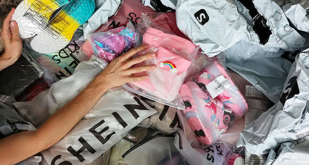 I vestiti tossici di Shein