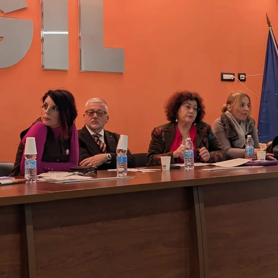“Liberae dalla violenza”: a Napoli l’assemblea regionale delle donne Cgil