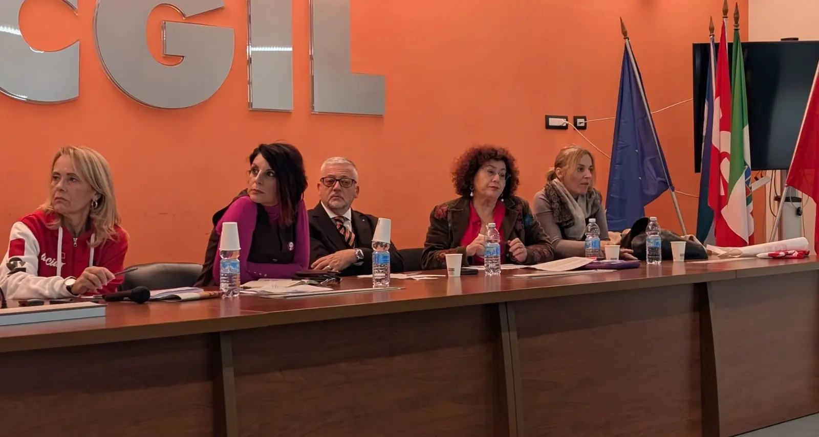 “Liberae dalla violenza”: a Napoli l’assemblea regionale delle donne Cgil
