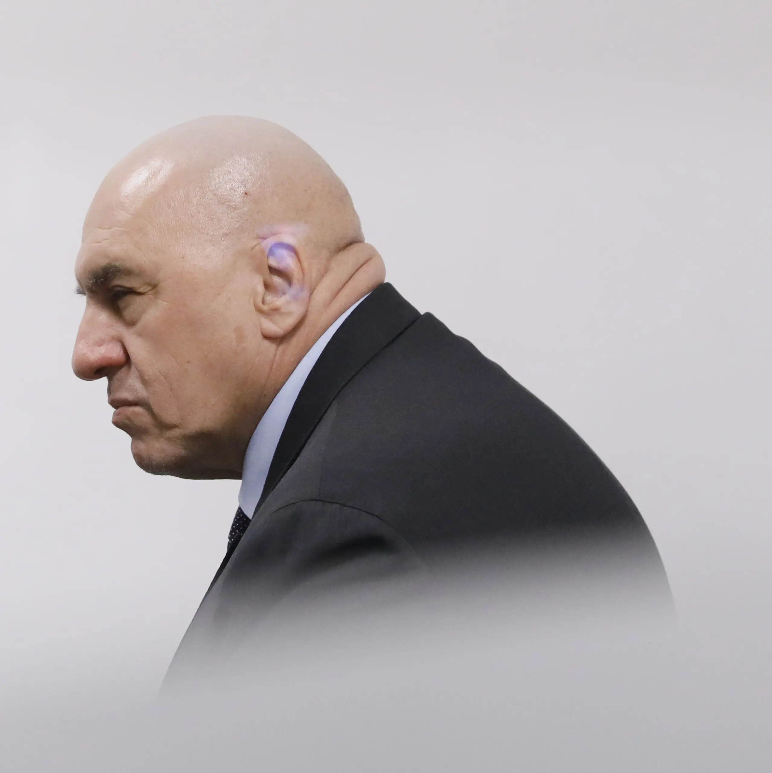 Venti di guerra, Crosetto rivuole il servizio militare