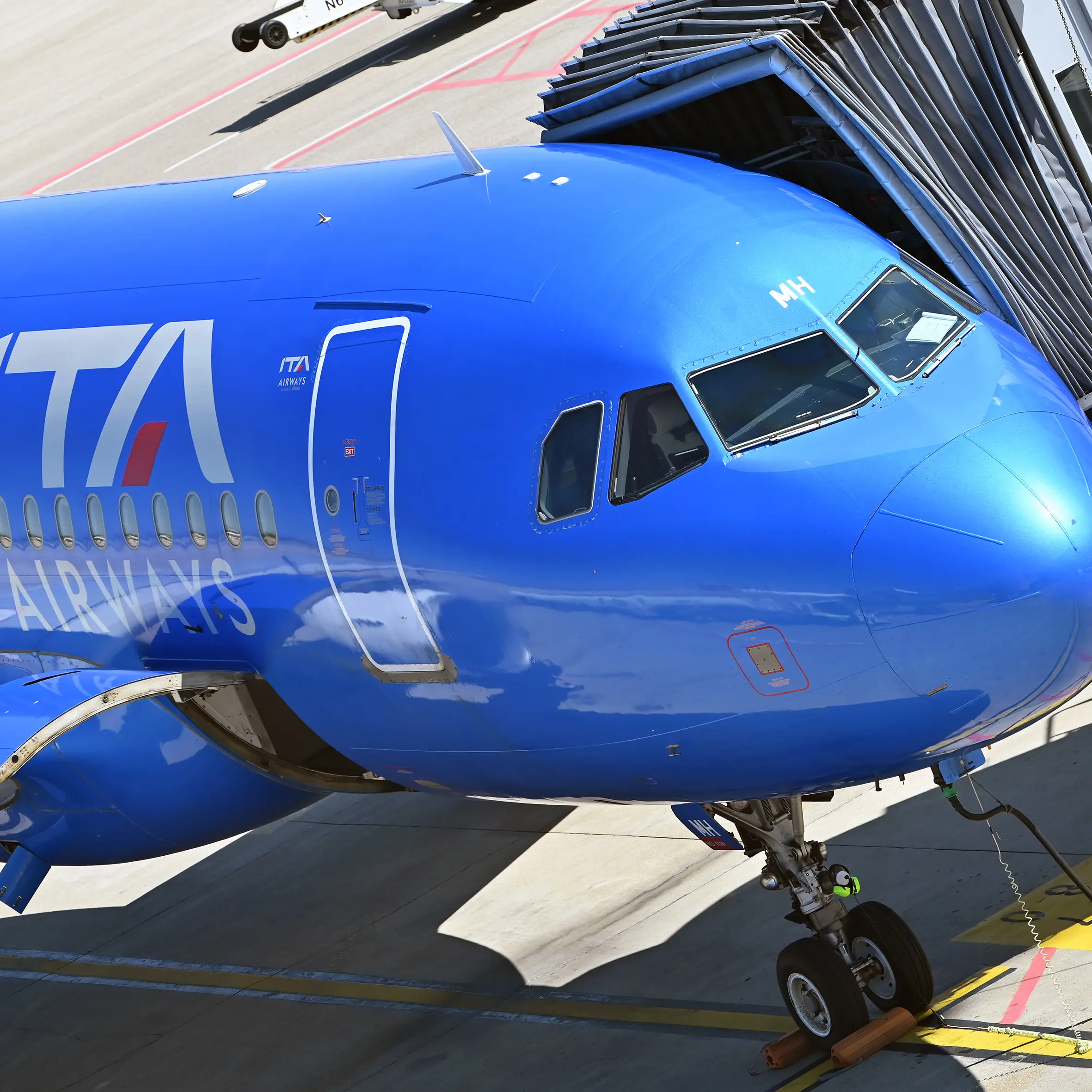 Sciopero Ita Airways, sindacati: nessun passo indietro