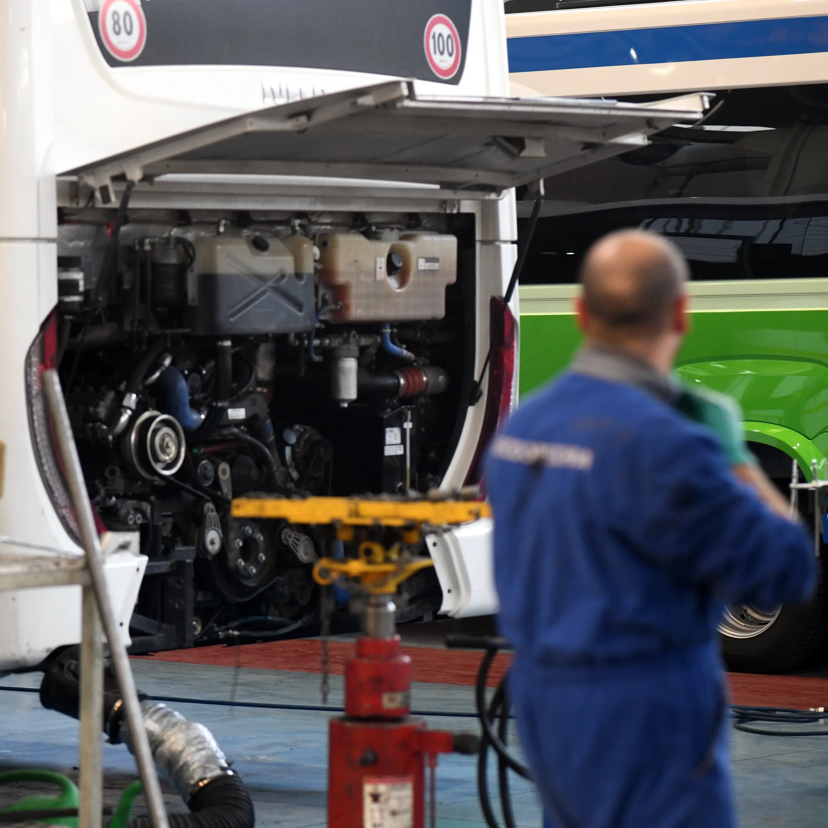 Iveco, sindacati: urgente incontrare Tata Motors