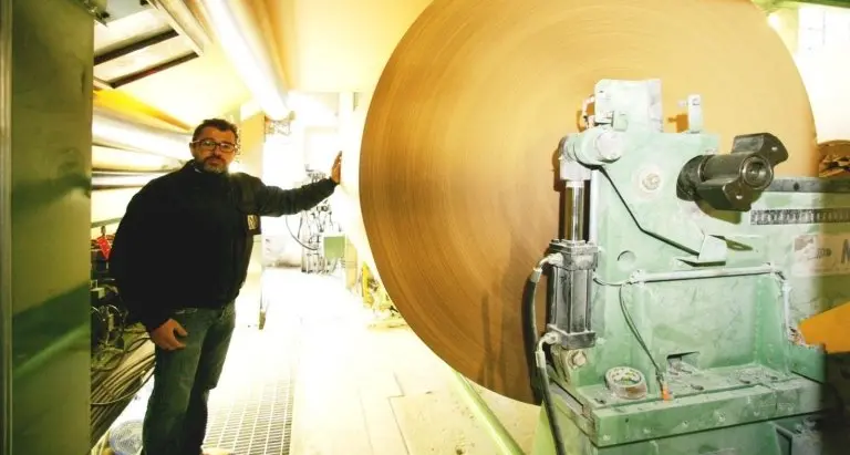 Cartiera Grillo, si fermano le macchine