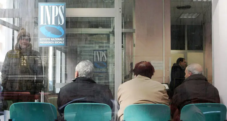 Pensioni, con la Legge di bilancio si resta al lavoro fino a 46 anni e 9 mesi