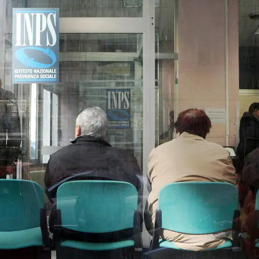 Manovra, per andare in pensione ci vorranno 46 anni e 9 mesi