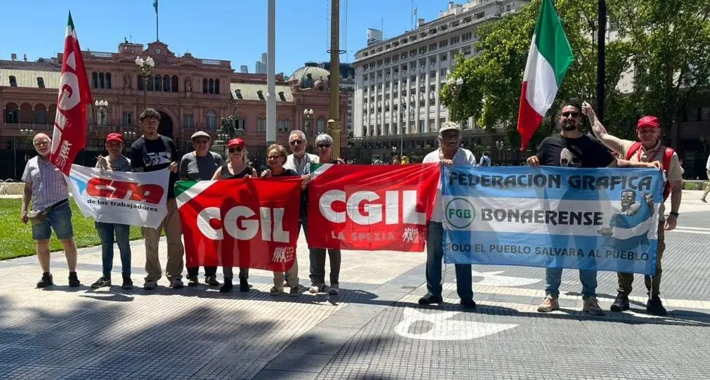 Argentina, il lavoro torna ai tempi della dittatura