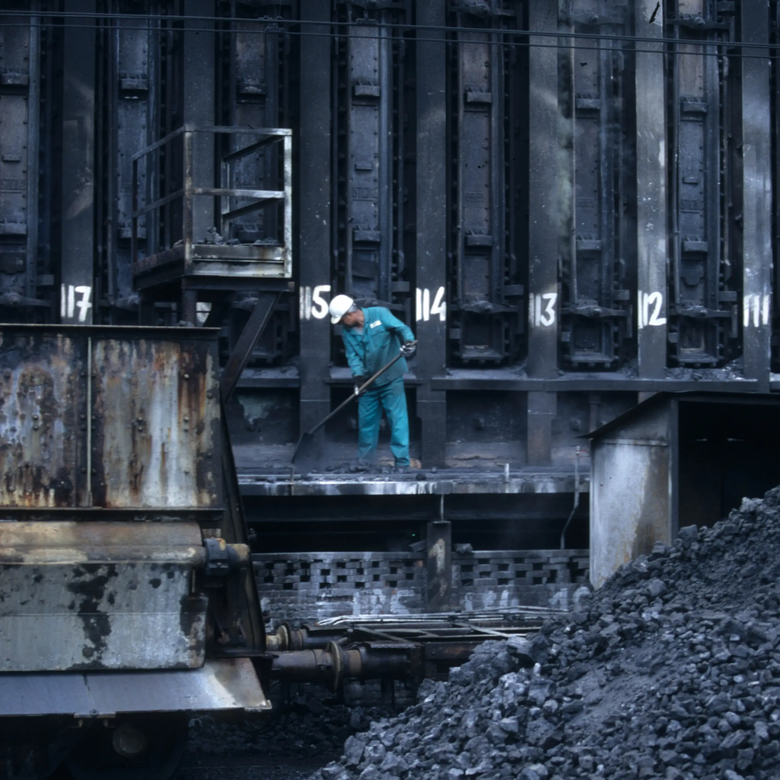 Tagli alle pensioni, il governo colpisce i più fragili