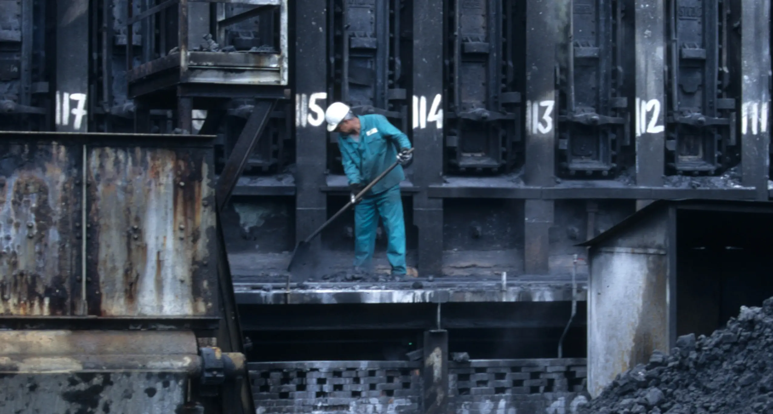 Tagli alle pensioni, il governo colpisce i più fragili