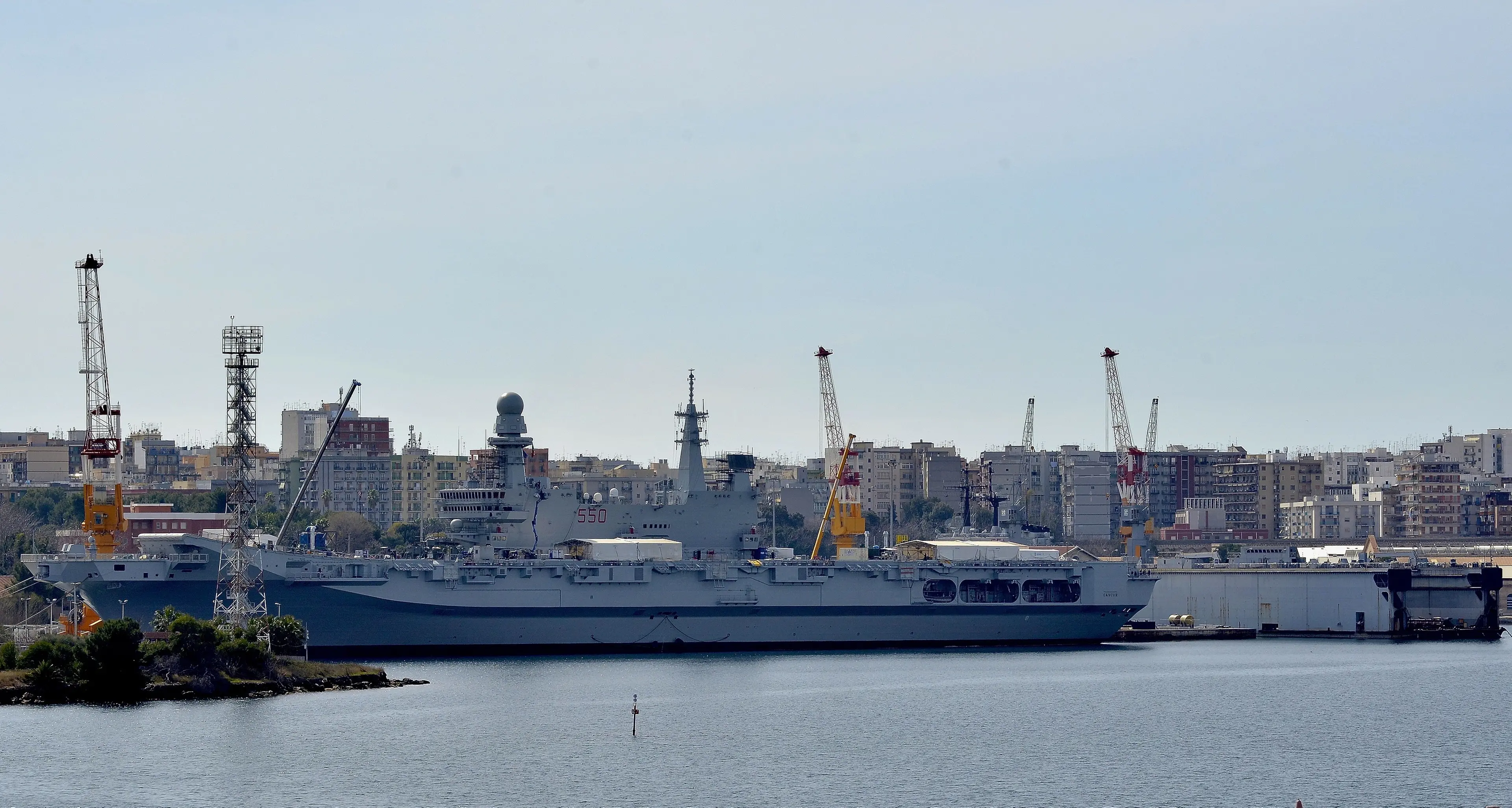 Arsenale Taranto condannato per condotta antisindacale