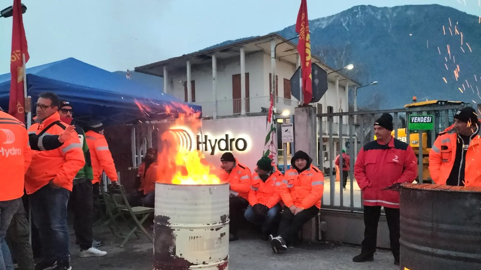 Accordo Hydro Extrusions, cassa integrazione e chiusura