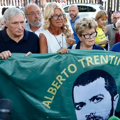 “Alberto Trentini, prigioniero politico”: l’appello di don Ciotti al governo