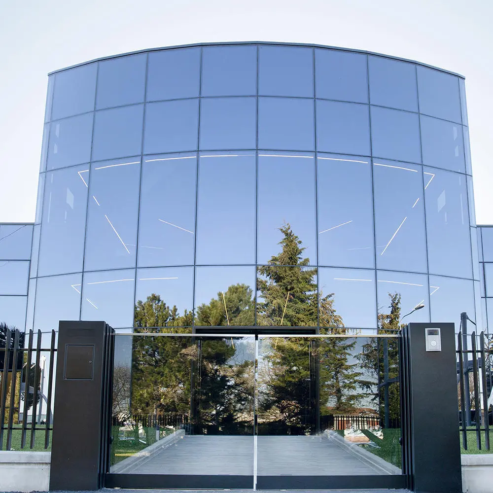 Gruppo Aeffe, licenziamenti congelati ma la paura resta