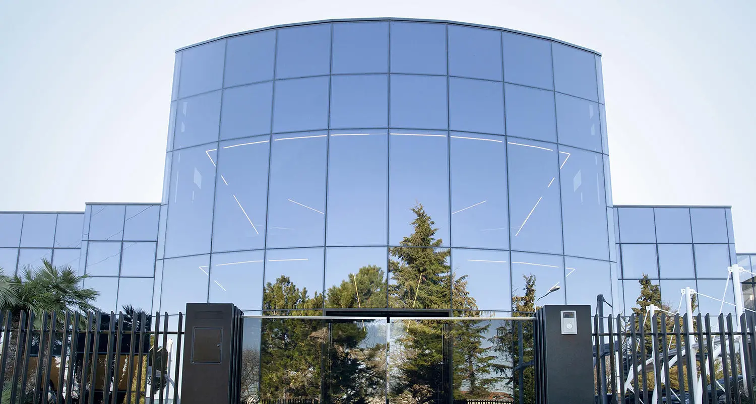 Gruppo Aeffe, licenziamenti congelati ma la paura resta