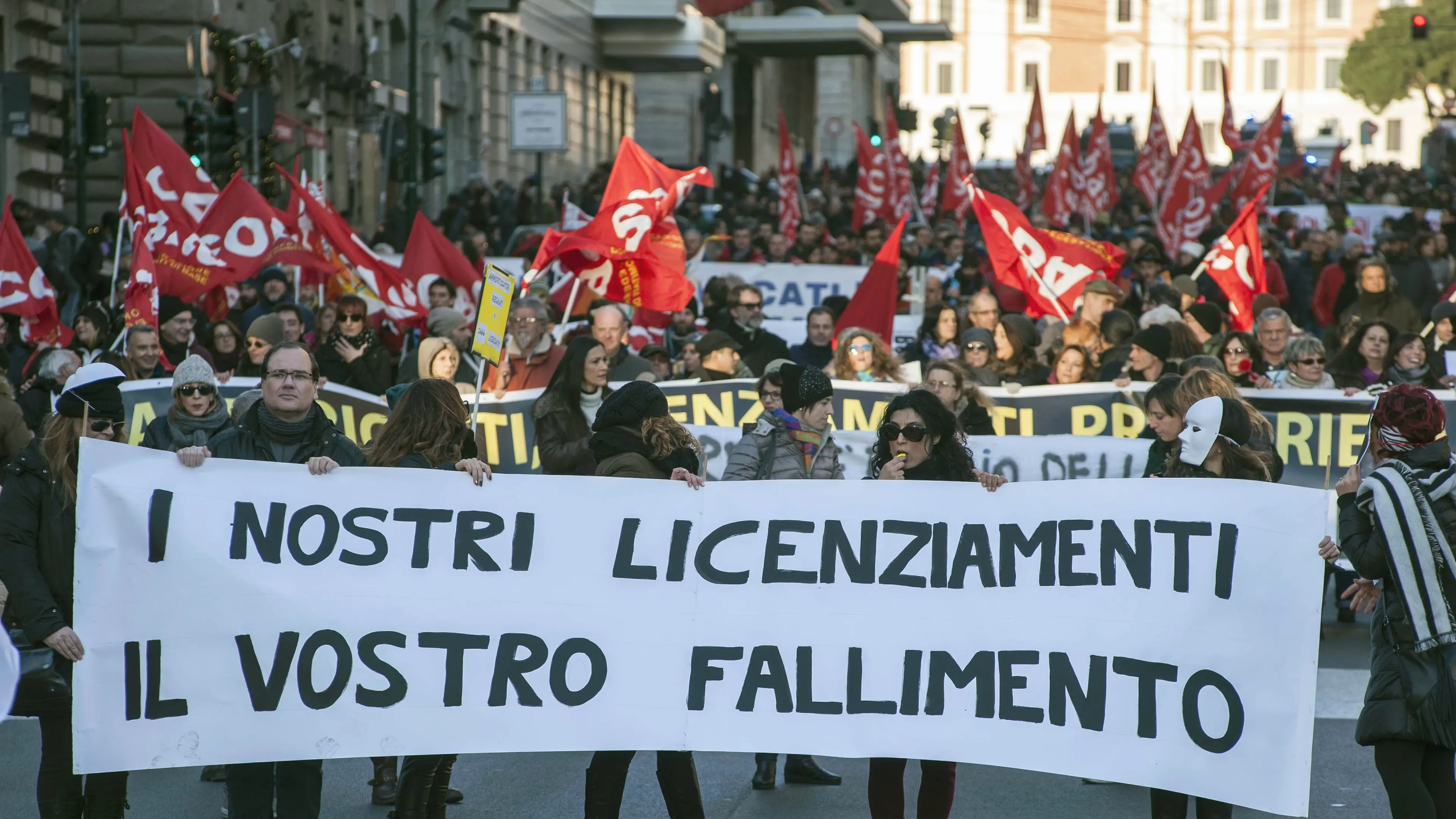 Almaviva, i sindacati alla regione Sicilia: “Tavolo urgente”