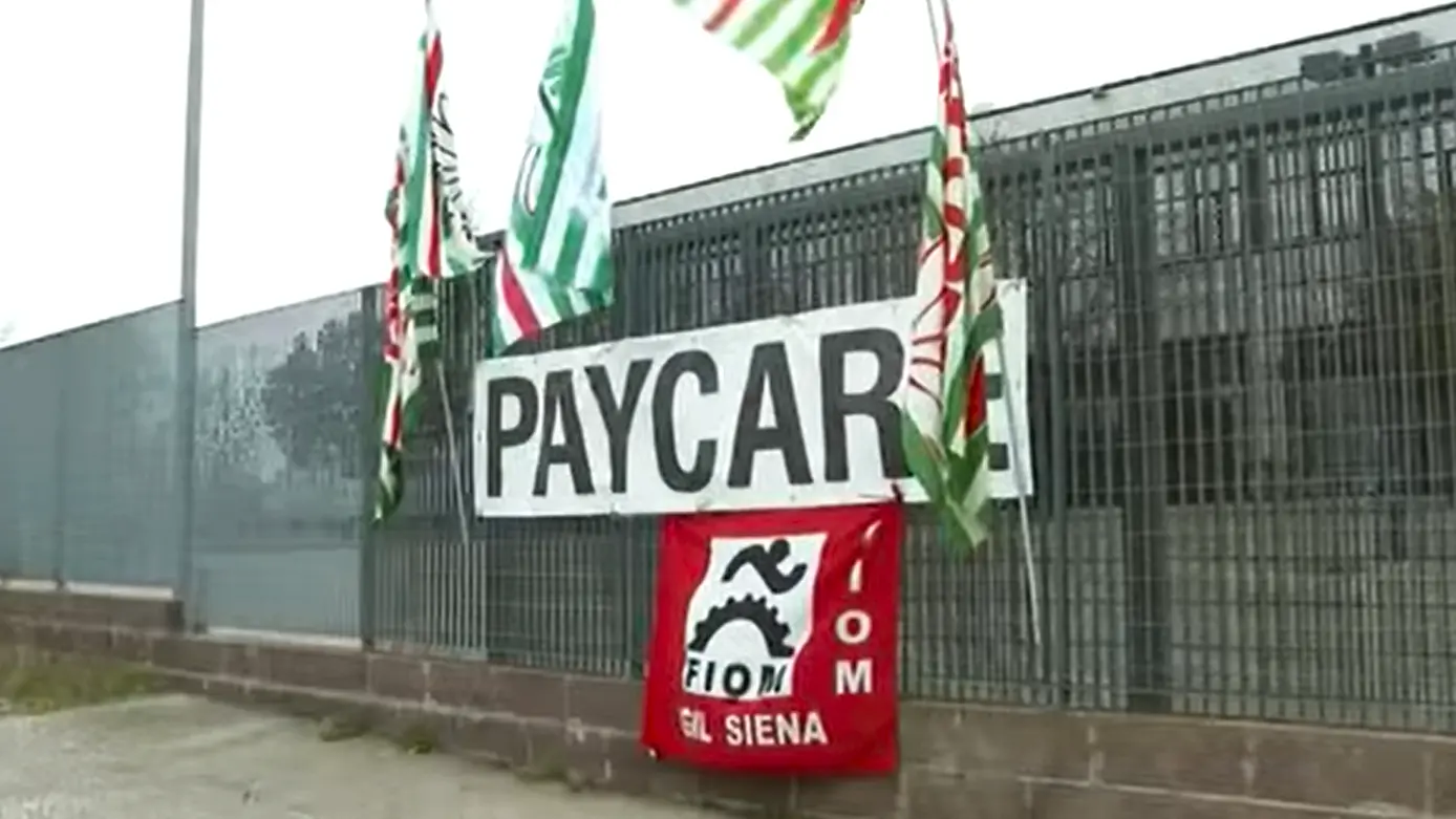 Paycare chiude a Siena, in 35 perdono il lavoro