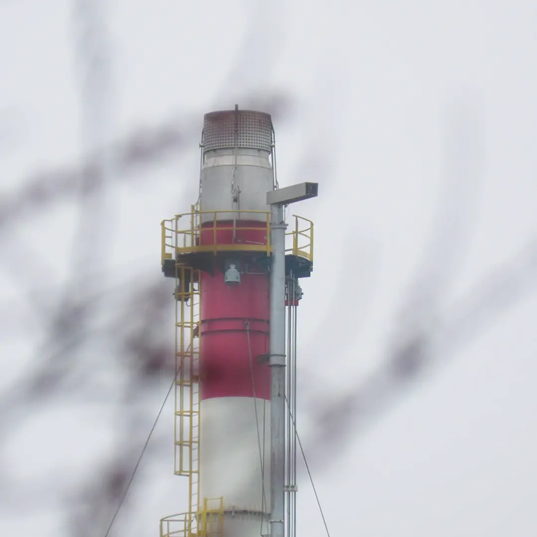 Ferrara difende la chimica di base: futuro a rischio