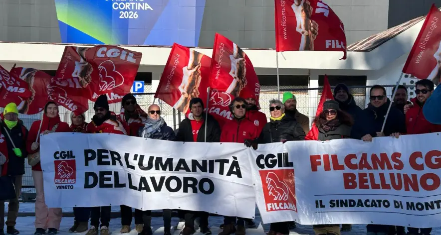 Cortina d’Ampezzo, il presidio per Pietro Zantonini