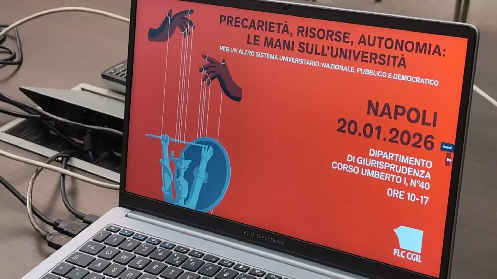 Tagli e precariato: le mani sull’università