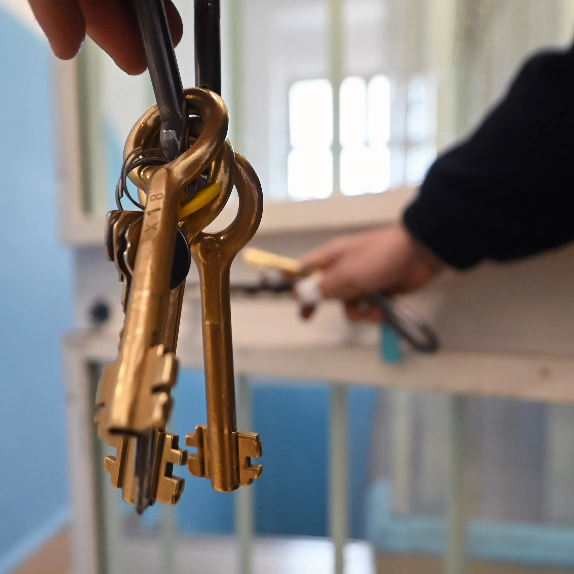 Emergenza carceri, servono clemenza e umanità