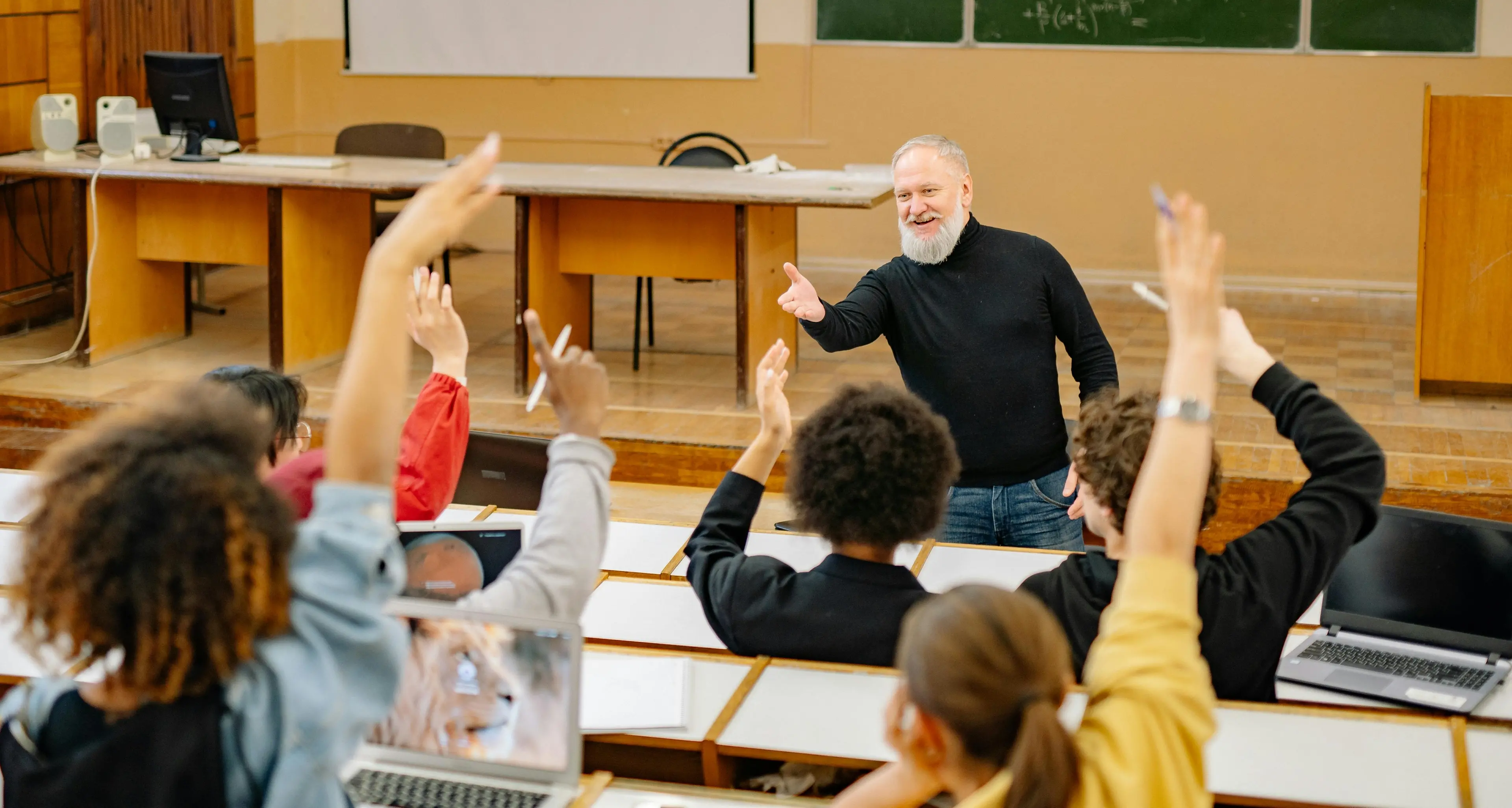 Giornata mondiale dell’educazione, la scuola si fa insieme agli studenti