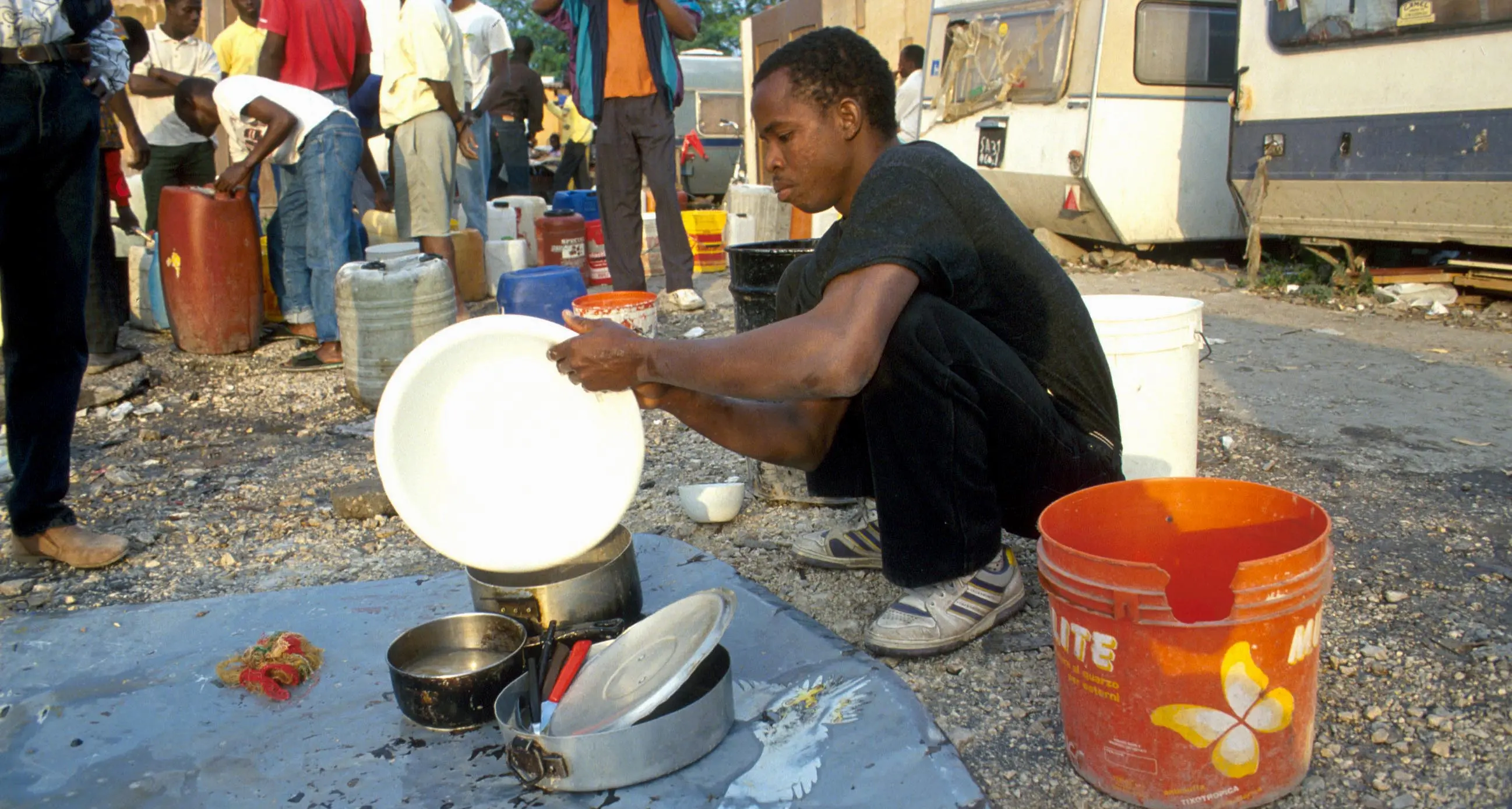 Bracciante morto a Torretta Antonacci: urgente superare i ghetti