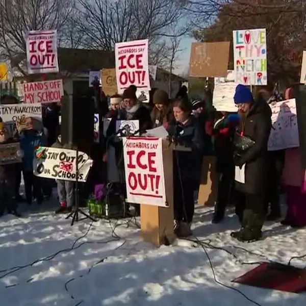 Minneapolis, agente dell’Ice spara a sangue freddo e uccide un uomo