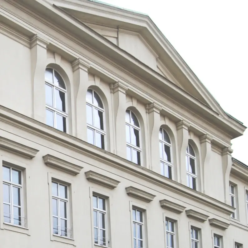 Imi, gli insegnanti turchi chiedono di essere equiparati agli italiani