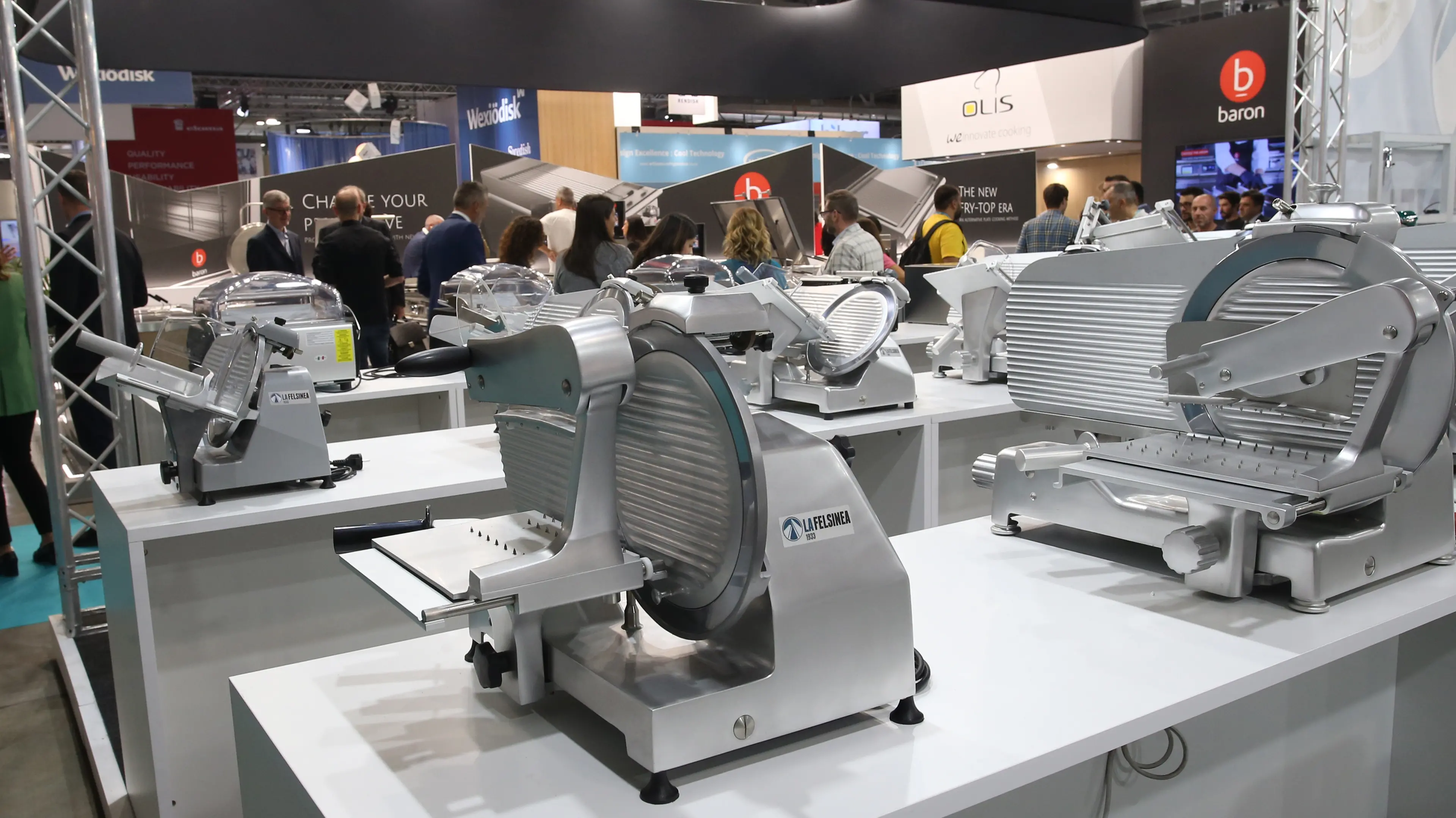 Filcams: “Il decreto sicurezza peggiora le condizioni dei lavoratori”