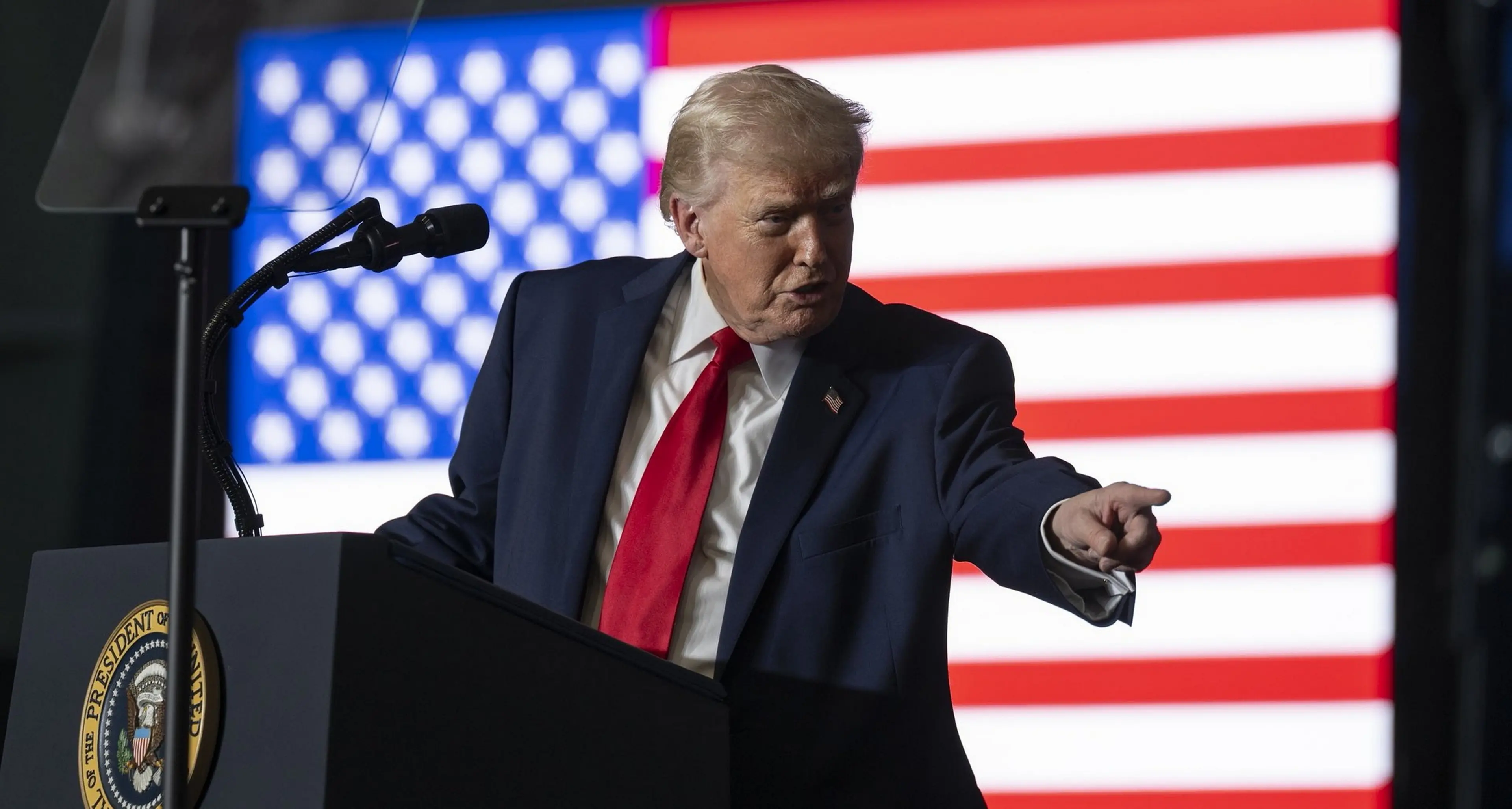 Sei cose razziste (più una) che ha fatto Trump all’America