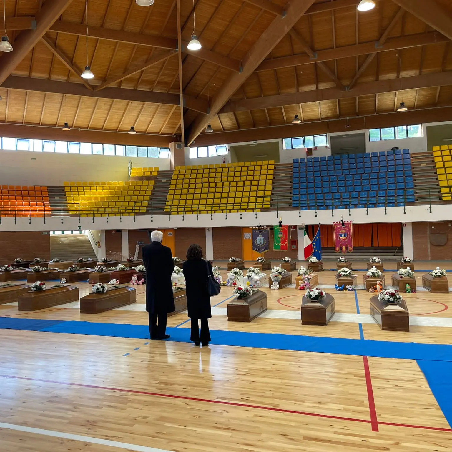 Cutro, il processo parte in un silenzio di tomba