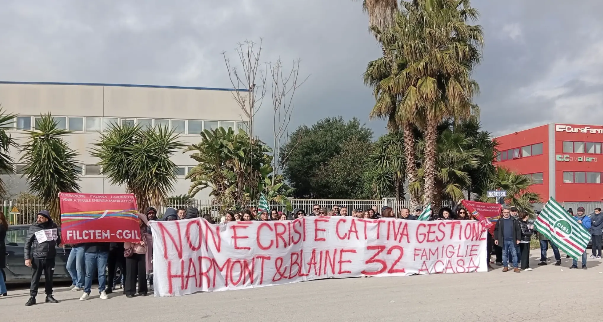 Harmont&Blaine, 32 licenziamenti a Caivano: è sciopero