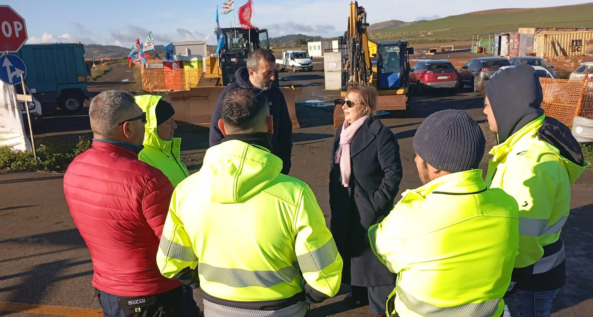 Senza stipendi, sciopero e sit-in al cantiere Ragusa-Catania